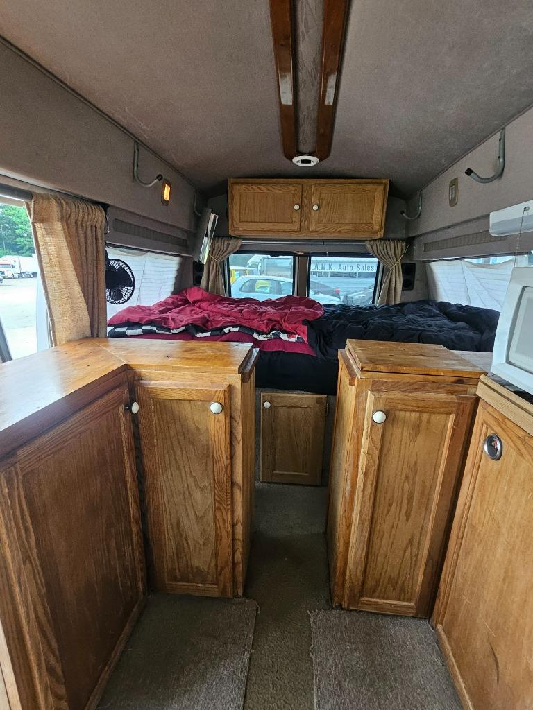 1998 Dodge 1500 Ram Van - $7,995